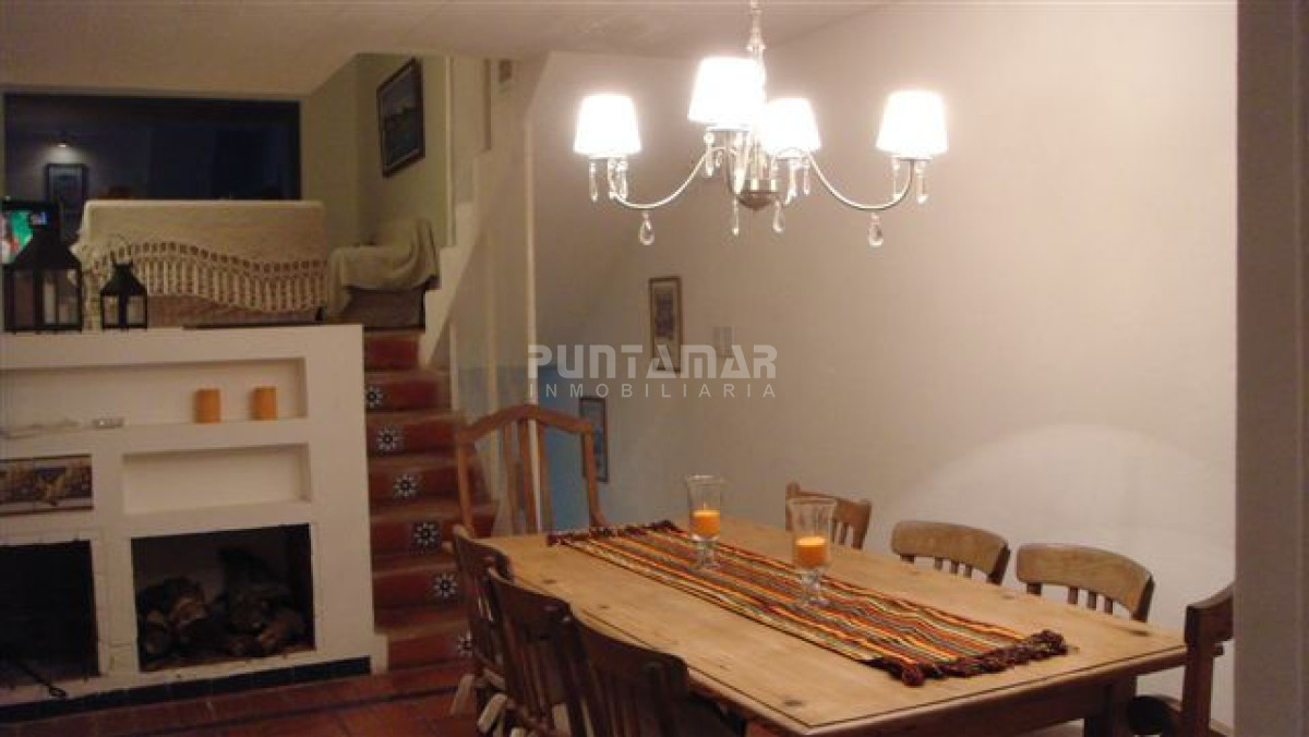 Apartamento ID.13081 - Alquiler de Apartamento en La Barra, 3 dormitorios 3 baños