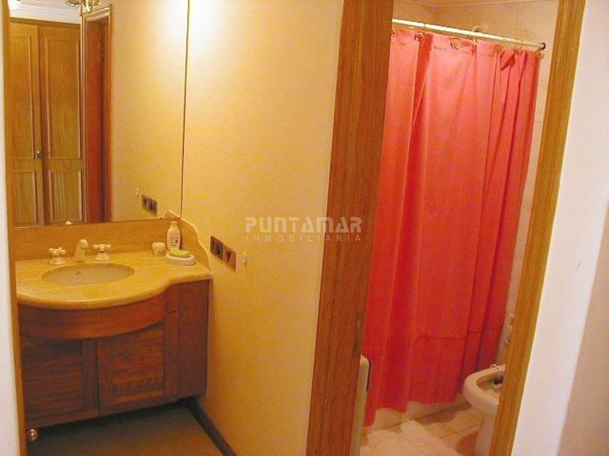 Apartamento ID.13095 - Apartamento en La Barra, 3 dormitorios *