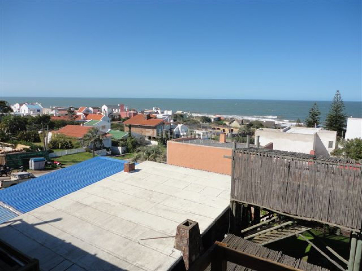 Apartamento ID.13100 - ALQUILER APARTAMENTO TRES DORM A METROS DE LA PLAYA LA BARRA