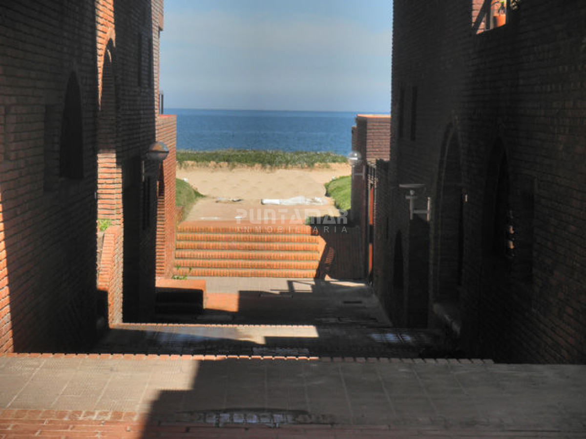 Apartamento ID.13112 - Apartamento en Manantiales, 1 dormitorios *