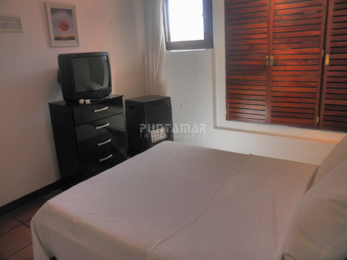 Apartamento ID.13112 - Apartamento en Manantiales, 1 dormitorios *