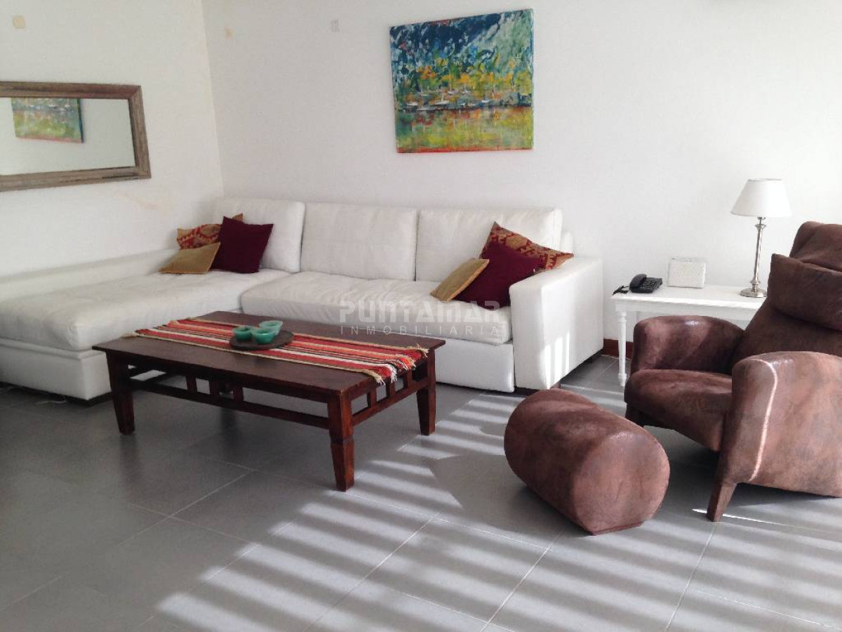 Apartamento ID.13113 - Apartamento en Manantiales, 2 dormitorios *