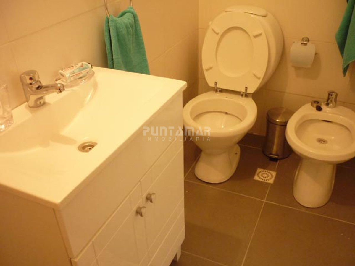 Apartamento ID.13113 - Apartamento en Manantiales, 2 dormitorios *