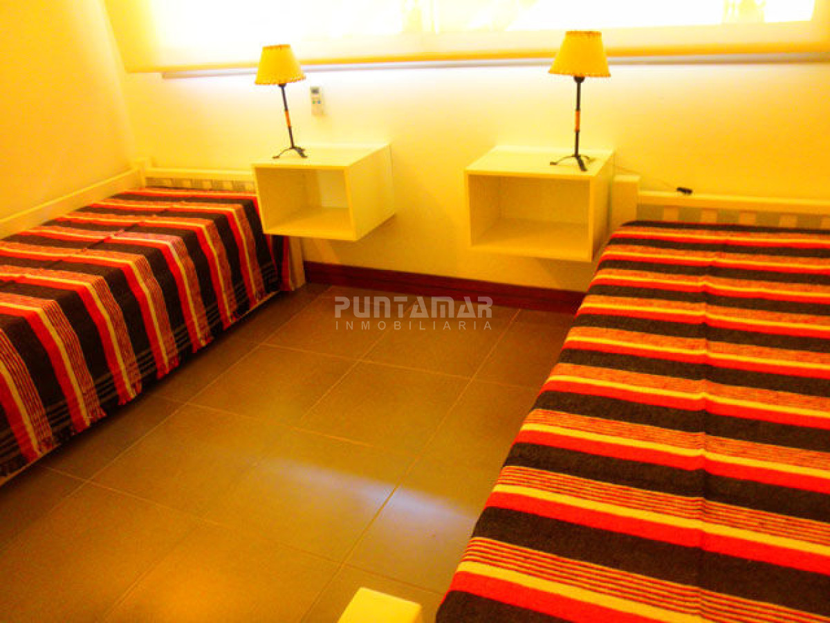 Apartamento ID.13113 - Apartamento en Manantiales, 2 dormitorios *