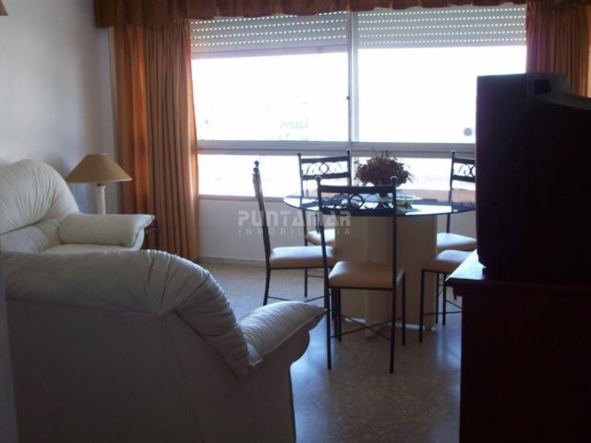 Apartamento ID.1335 - Apartamento en Peninsula, 3 dormitorios *