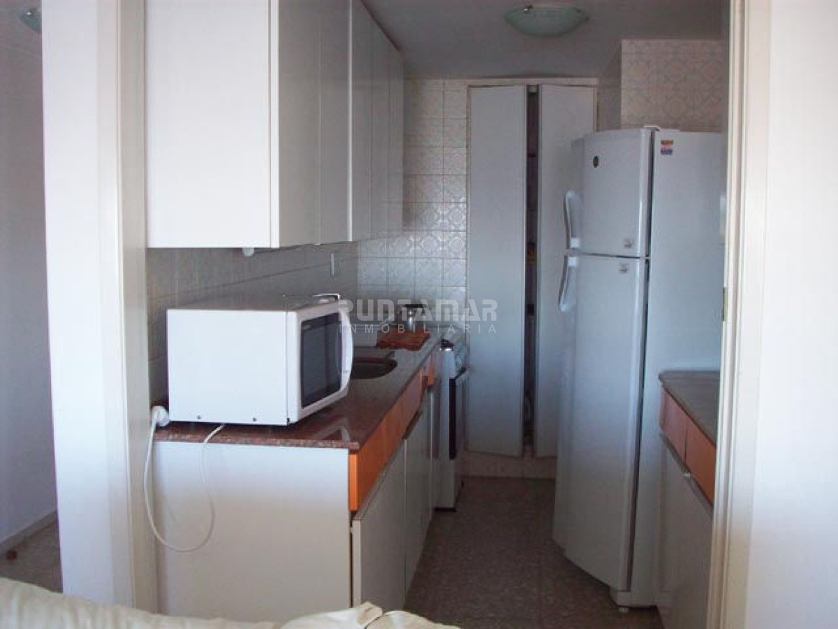 Apartamento ID.1335 - Apartamento en Peninsula, 3 dormitorios *