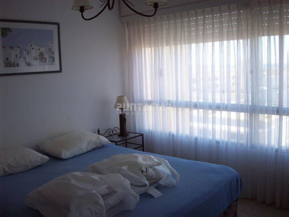 Apartamento ID.1335 - Apartamento en Peninsula, 3 dormitorios *