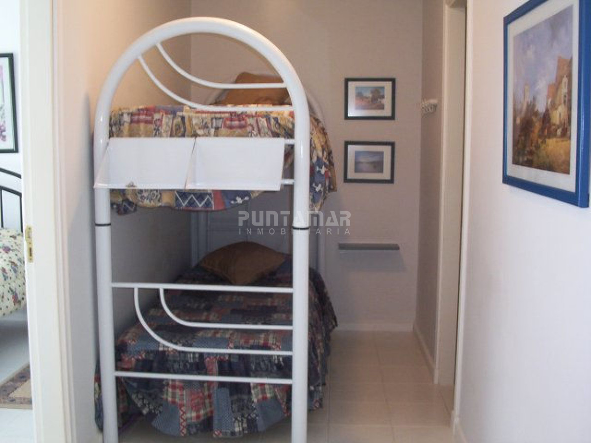Apartamento ID.2004 - Apartamento en Mansa, 1 dormitorios *