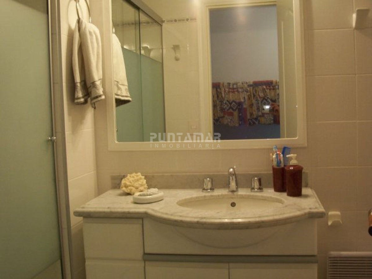 Apartamento ID.2004 - Apartamento en Mansa, 1 dormitorios *