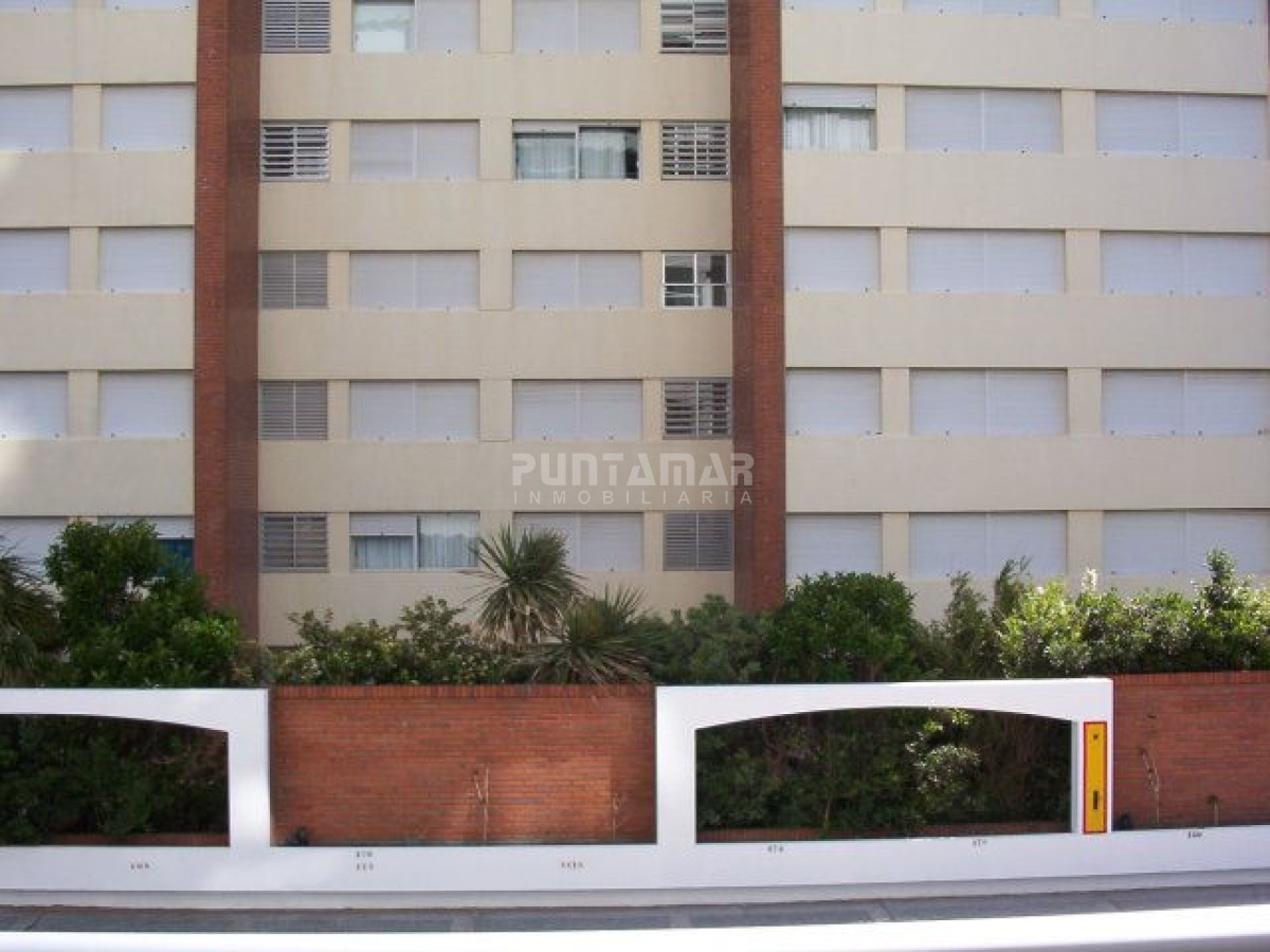 Apartamento ID.2004 - Apartamento en Mansa, 1 dormitorios *