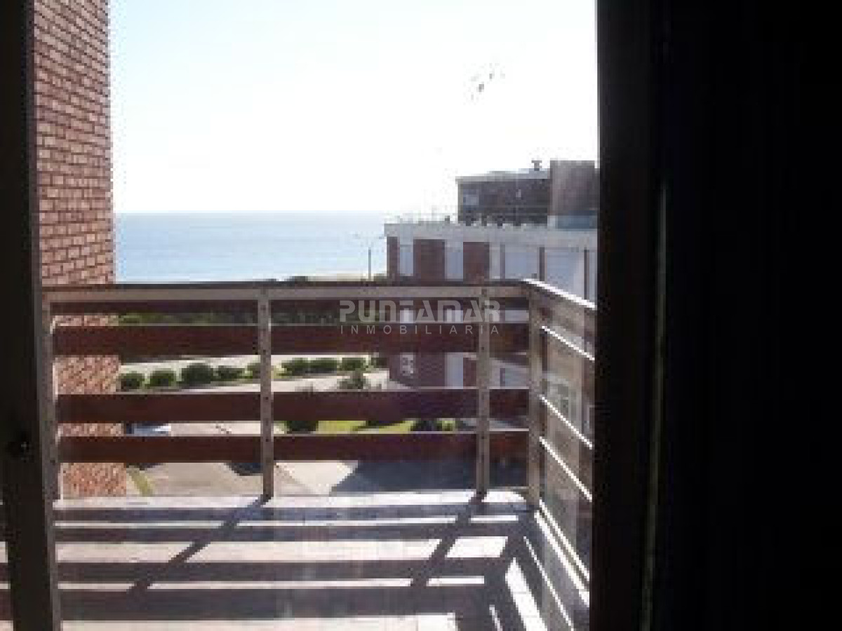 Apartamento ID.2023 - Edificio Euromar, alquiler!