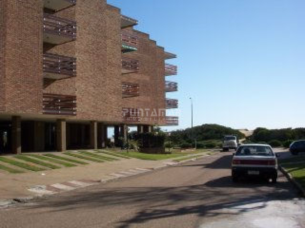 Apartamento ID.2023 - Edificio Euromar, alquiler!