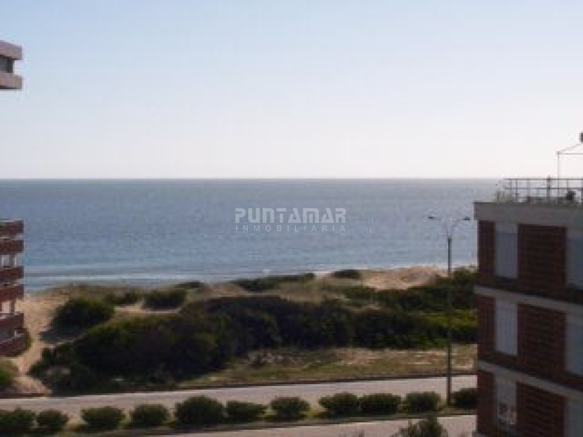 Apartamento ID.2023 - Edificio Euromar, alquiler!