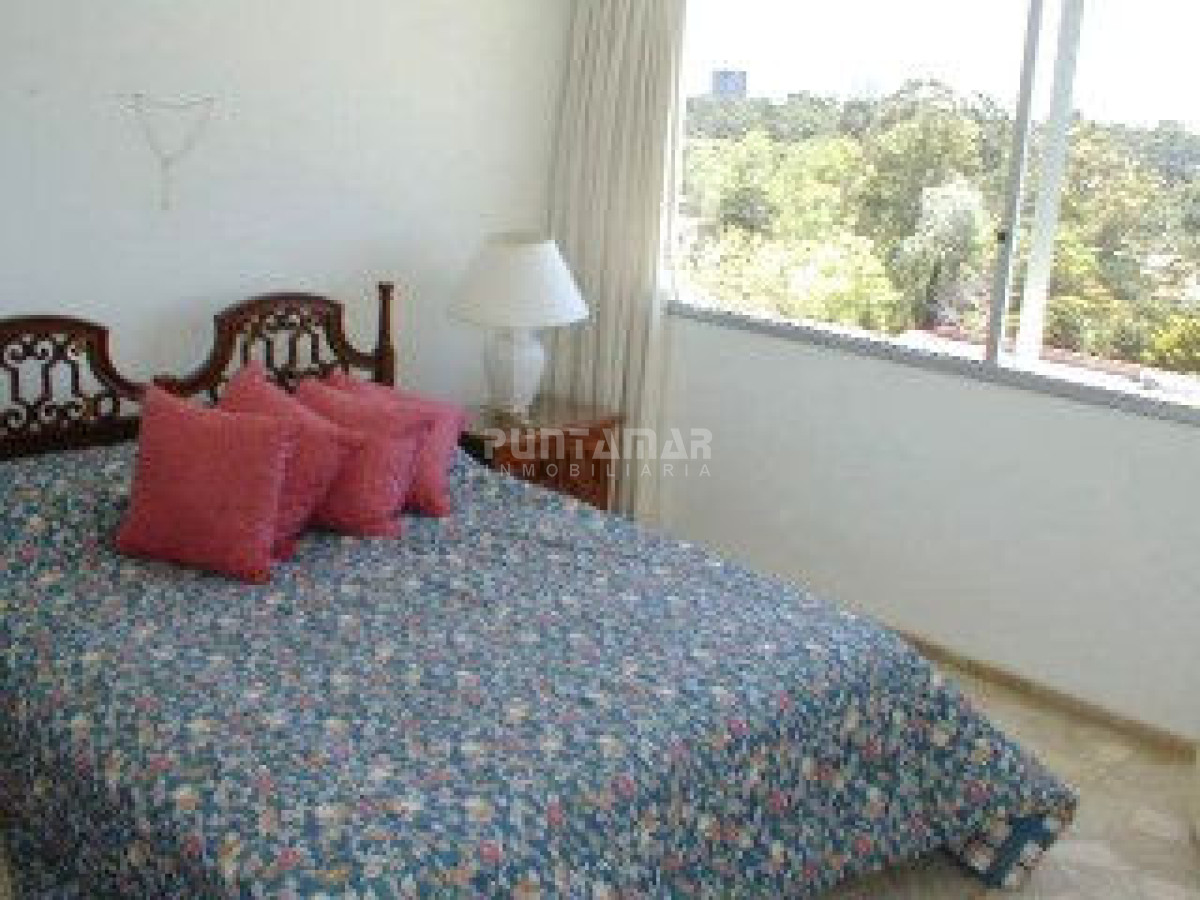 Apartamento ID.2041 - Apartamento en Mansa, 2 dormitorios *