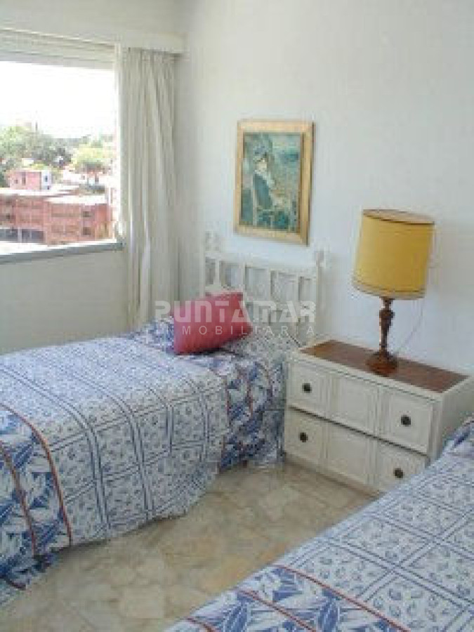 Apartamento ID.2041 - Apartamento en Mansa, 2 dormitorios *