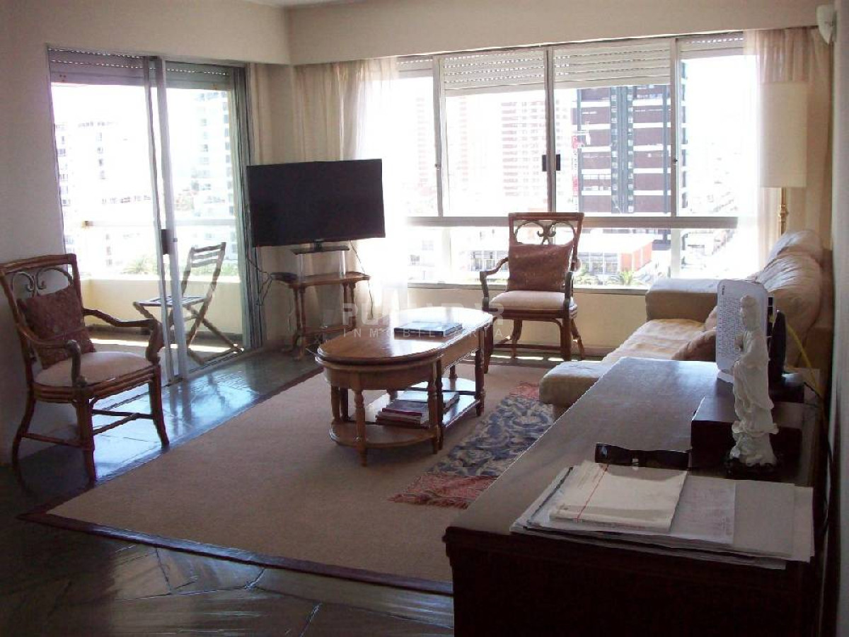 Apartamento ID.210025 - Apartamento en Peninsula, 3 dormitorios *