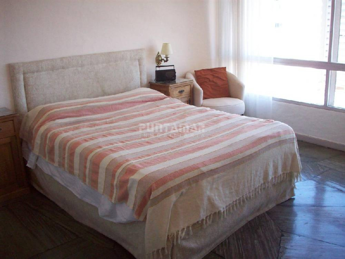 Apartamento ID.210025 - Apartamento en Peninsula, 3 dormitorios *