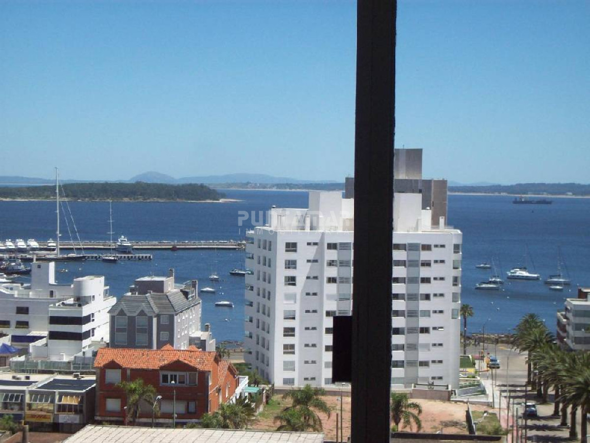Apartamento ID.210025 - Apartamento en Peninsula, 3 dormitorios *