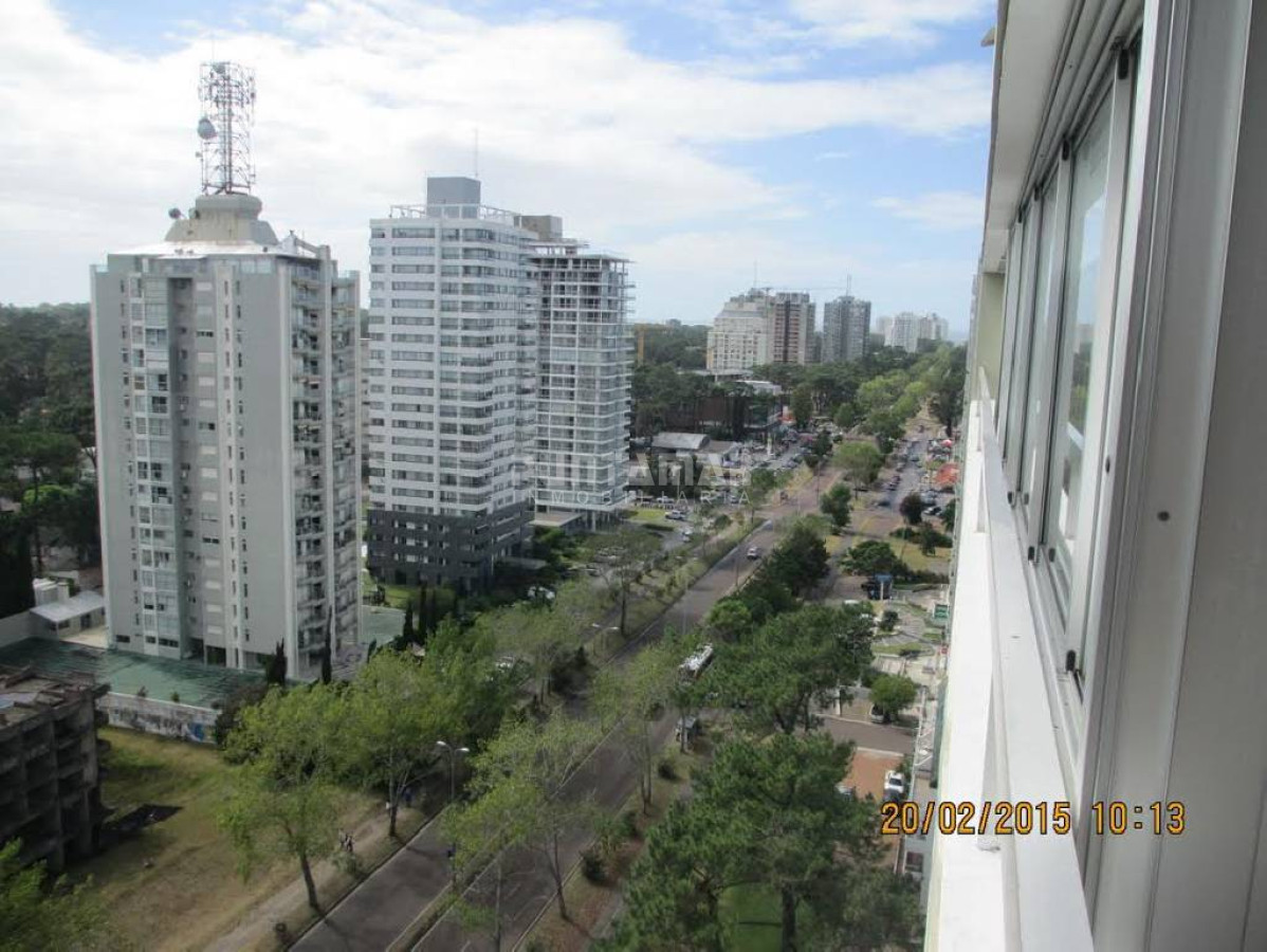 Apartamento ID.210067 - Apartamento en Roosevelt, 3 dormitorios *