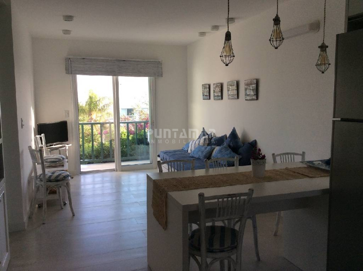 Apartamento ID.210100 - APARTAMENTO DE 1 DORMITORIO Y MEDIO EN LA BARRA