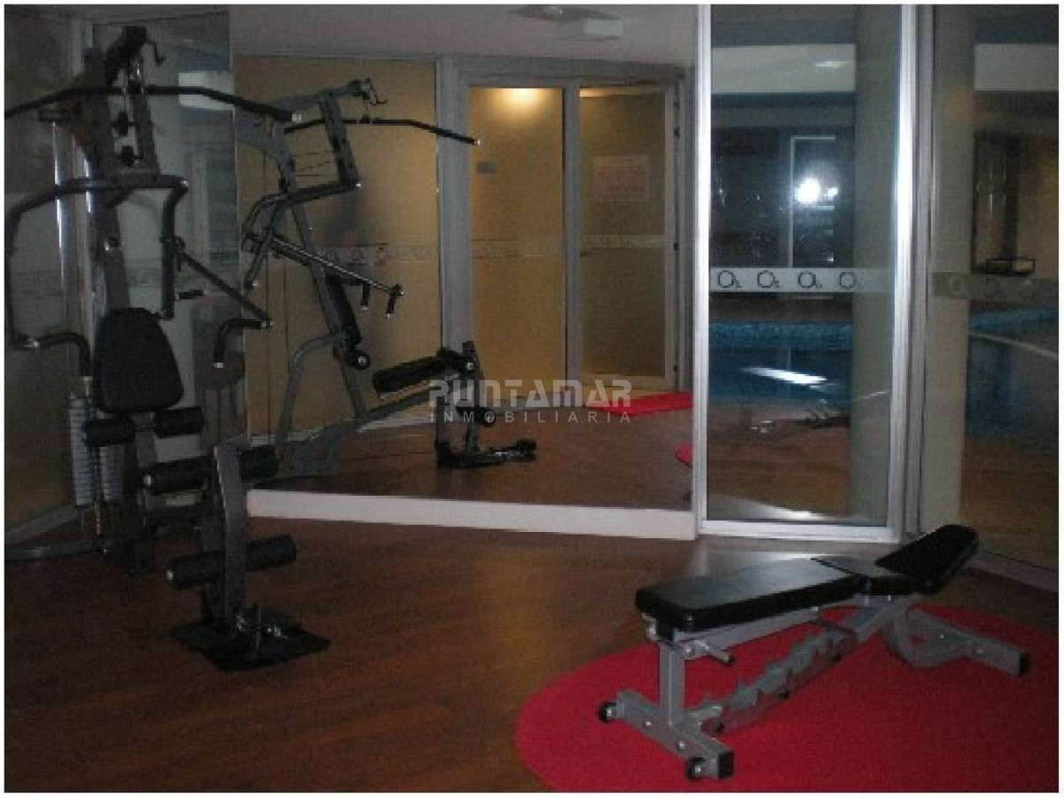 Apartamento ID.210112 - DIVINO APARTAMENTO EN UNA DE LAS MEJORES TORRES DE PUNTA DEL ESTE Y CON EXCELENTES AMENITIS..!!! UBICADO MUY CERCA DE LA PLAYA.