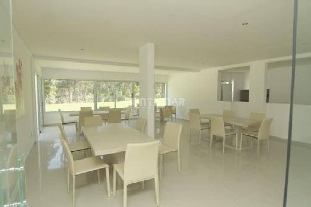 Apartamento ID.210115 - Apartamento en Rincón del Indio, 2 dormitorios *