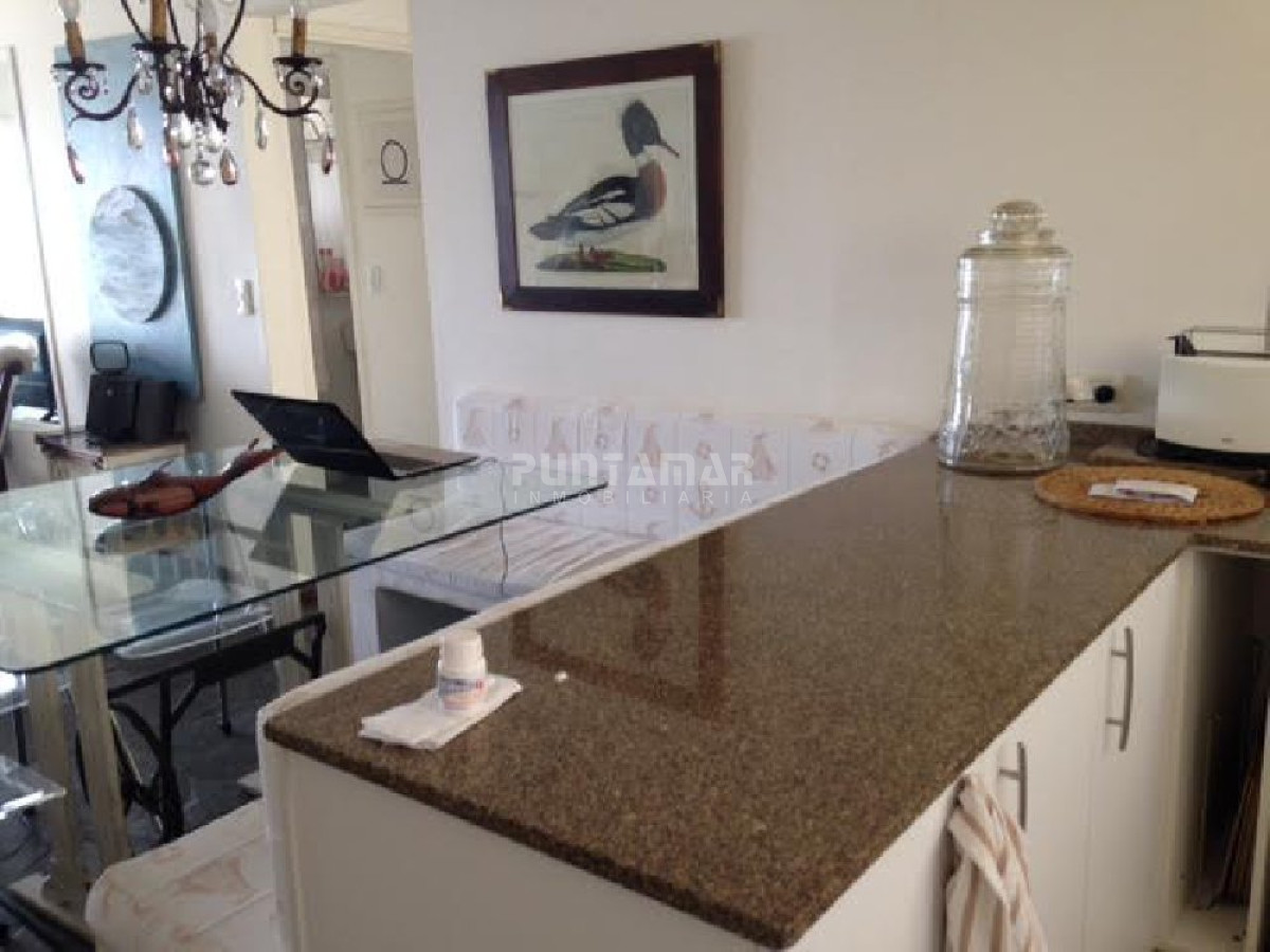 Apartamento ID.210160 - En la Peninsula frente a playa brava