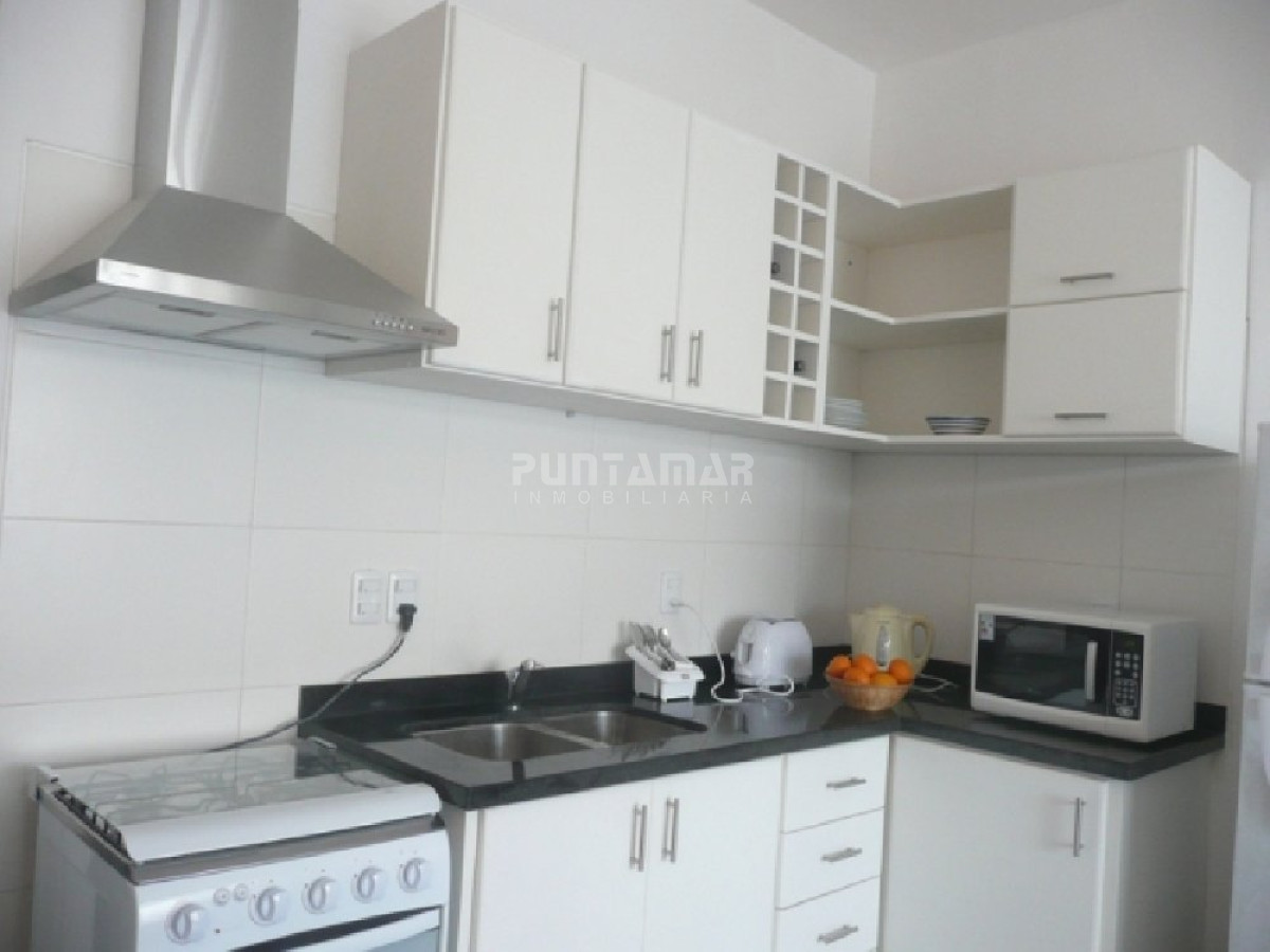 Apartamento ID.210175 - ALQUILER MONOAMBIENTE EN MANANTIALES A 300 MTS DEL MAR