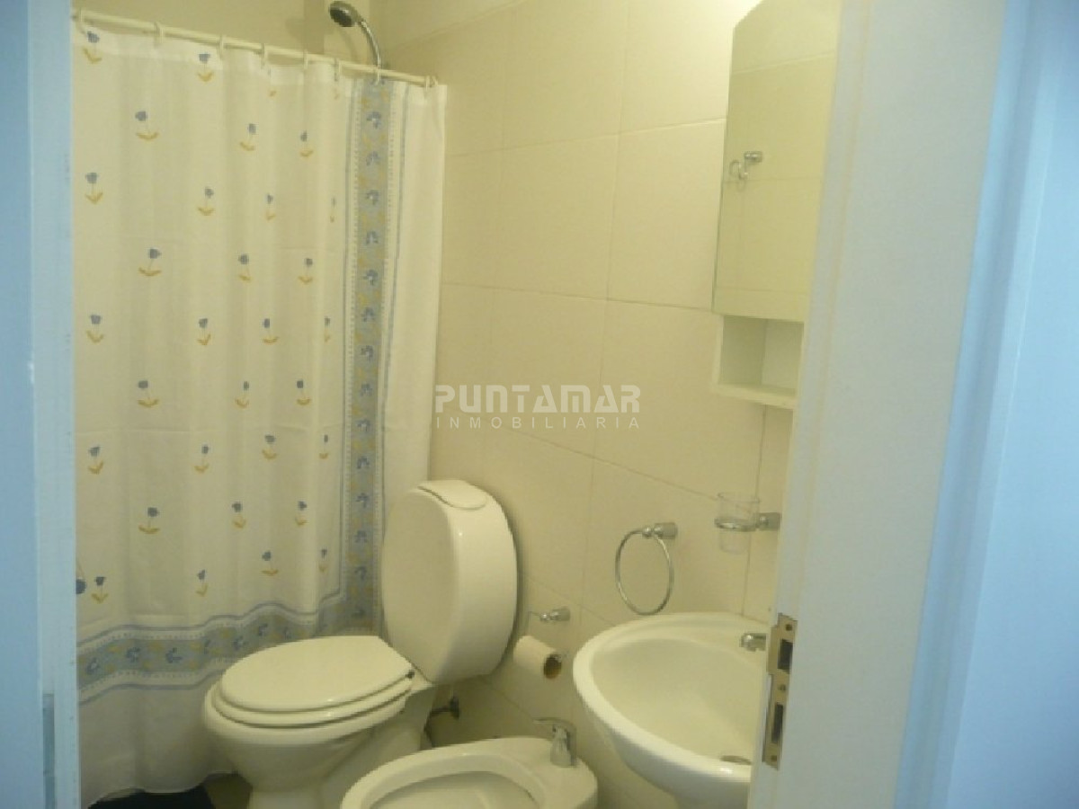 Apartamento ID.210175 - ALQUILER MONOAMBIENTE EN MANANTIALES A 300 MTS DEL MAR