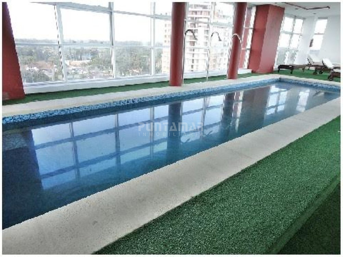 Apartamento ID.210183 - DIVINO APARTAMENTO A ESTRENAR, DOS DORMITORIOS, DOS BAÑOS, COCINA MUY BIEN EQUIPADA Y TERRAZA CON VISTA AL BOSQUE Y PARRILLERO 