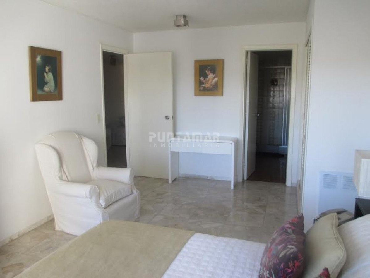 Apartamento ID.210184 - Apartamento en Mansa, 2 dormitorios *
