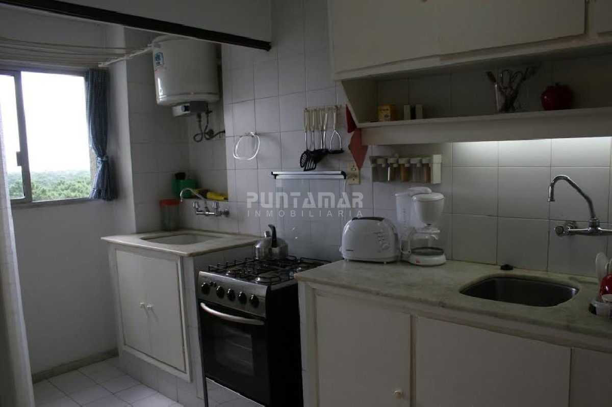 Apartamento ID.210187 - DEPARTAMENTO DE 3 DORMITORIOS EN PISO ALTO CON EXCELENTE VISTA 