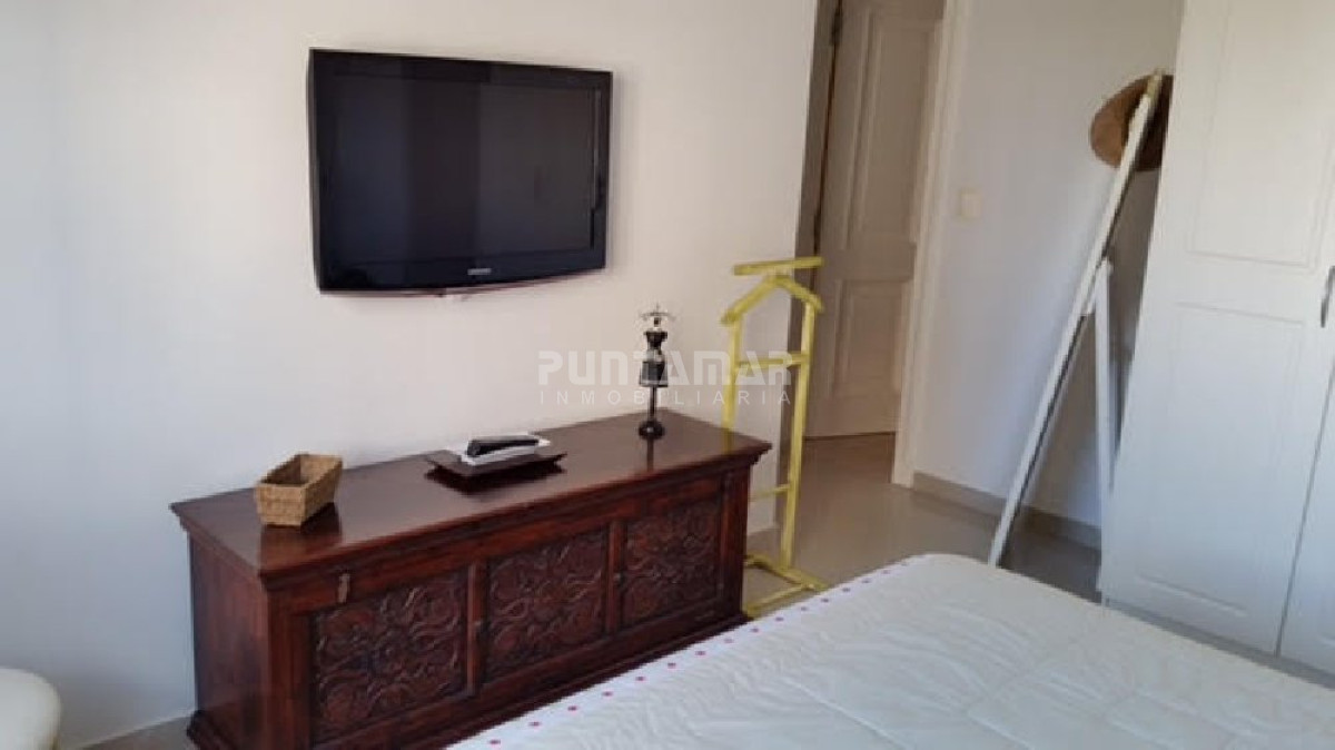 Apartamento ID.210205 - Apartamento en Aidy Grill, 3 dormitorios *