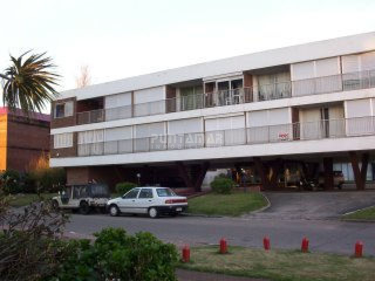 Apartamento ID.2142 - Apartamento en Mansa, 3 dormitorios *