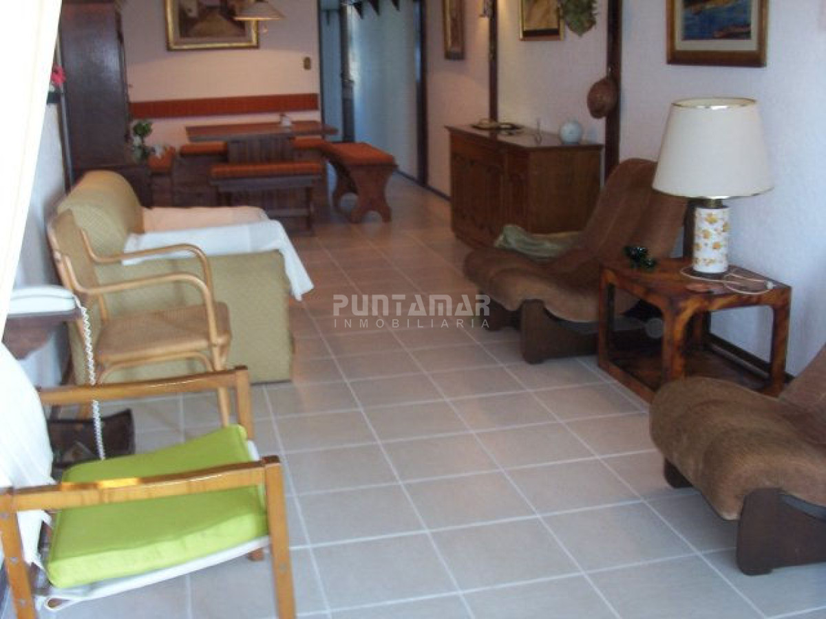 Apartamento ID.2142 - Apartamento en Mansa, 3 dormitorios *