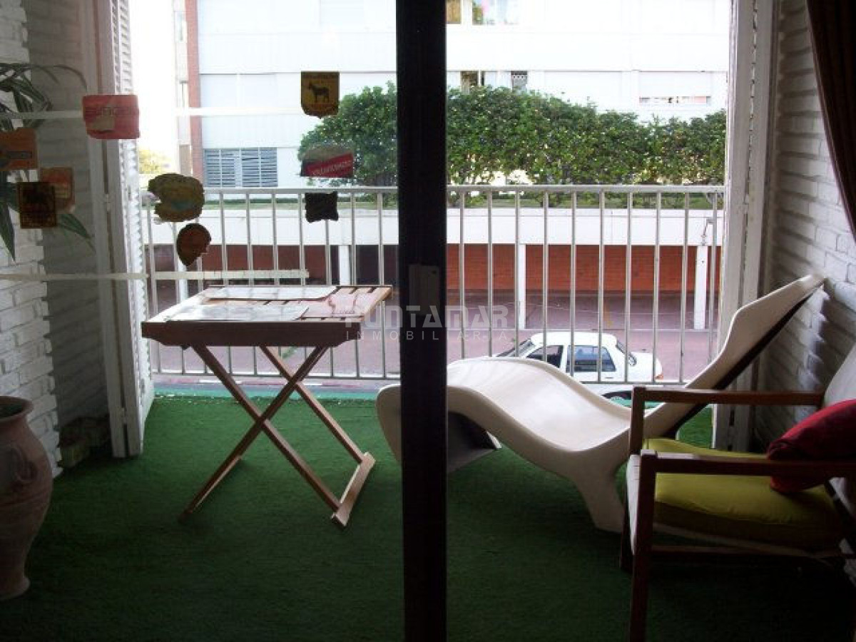 Apartamento ID.2142 - Apartamento en Mansa, 3 dormitorios *