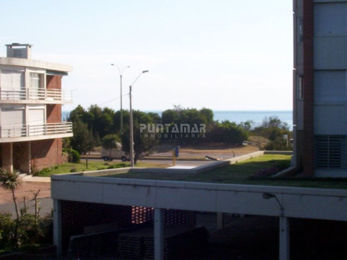Apartamento ID.2142 - Apartamento en Mansa, 3 dormitorios *