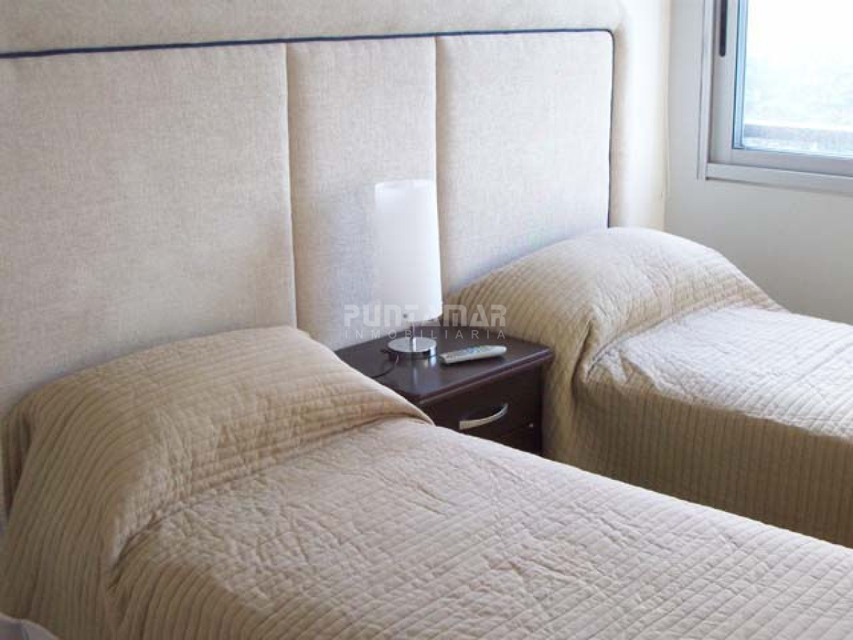 Apartamento ID.7057 - Apartamento en Roosevelt, 3 dormitorios *
