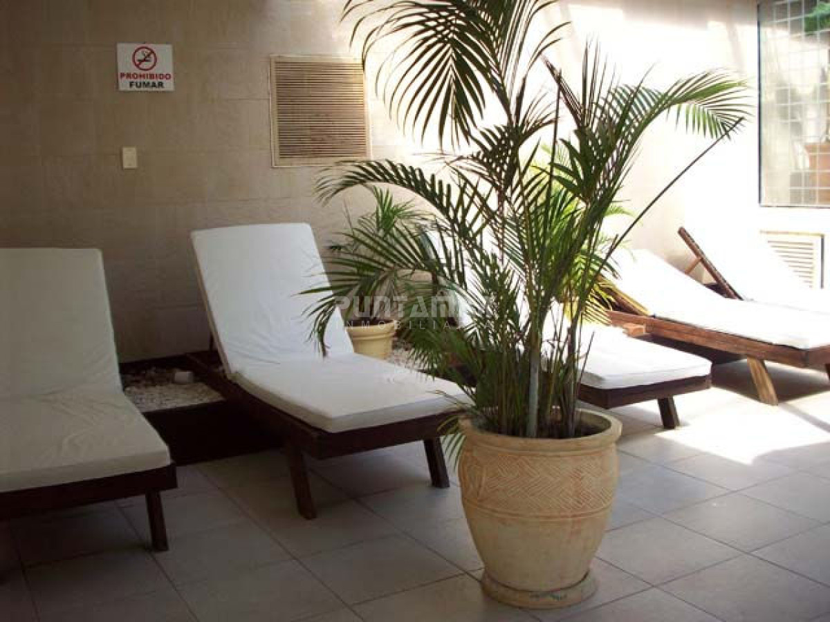 Apartamento ID.9005 - Alquiler Apartamento en Brava a 300 mts del mar