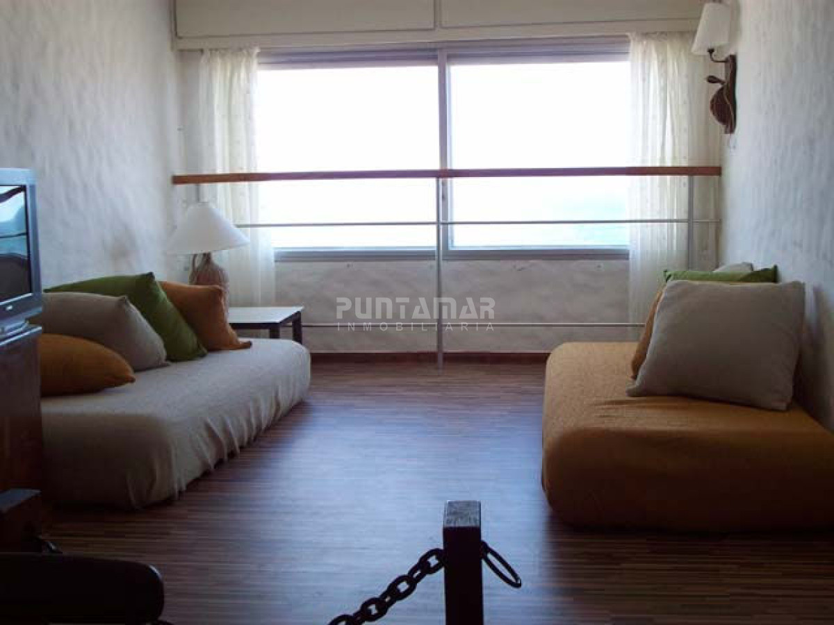 Apartamento ID.9035 - Apartamento en Brava, 1 dormitorios *