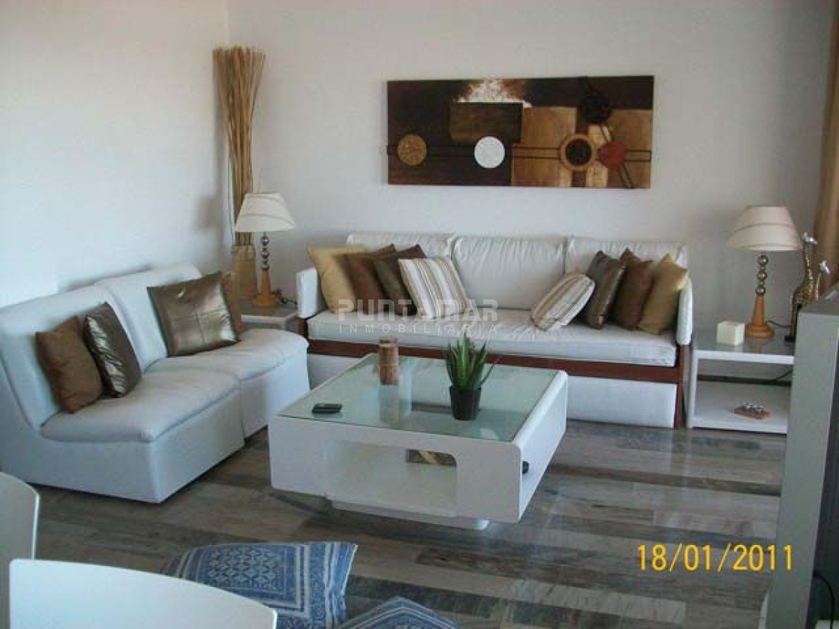 Apartamento ID.9074 - Apartamento en Brava, 3 dormitorios *