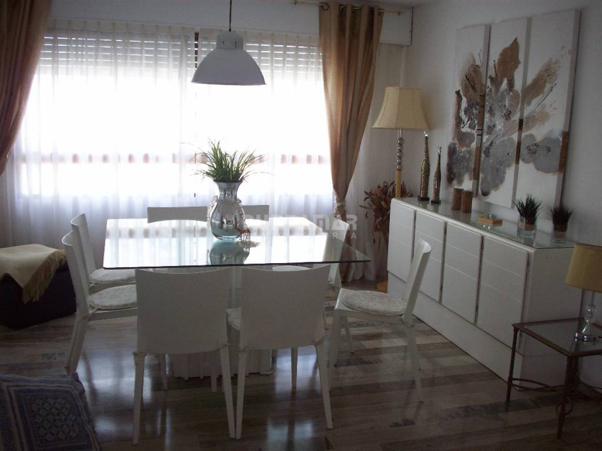 Apartamento ID.9074 - Apartamento en Brava, 3 dormitorios *