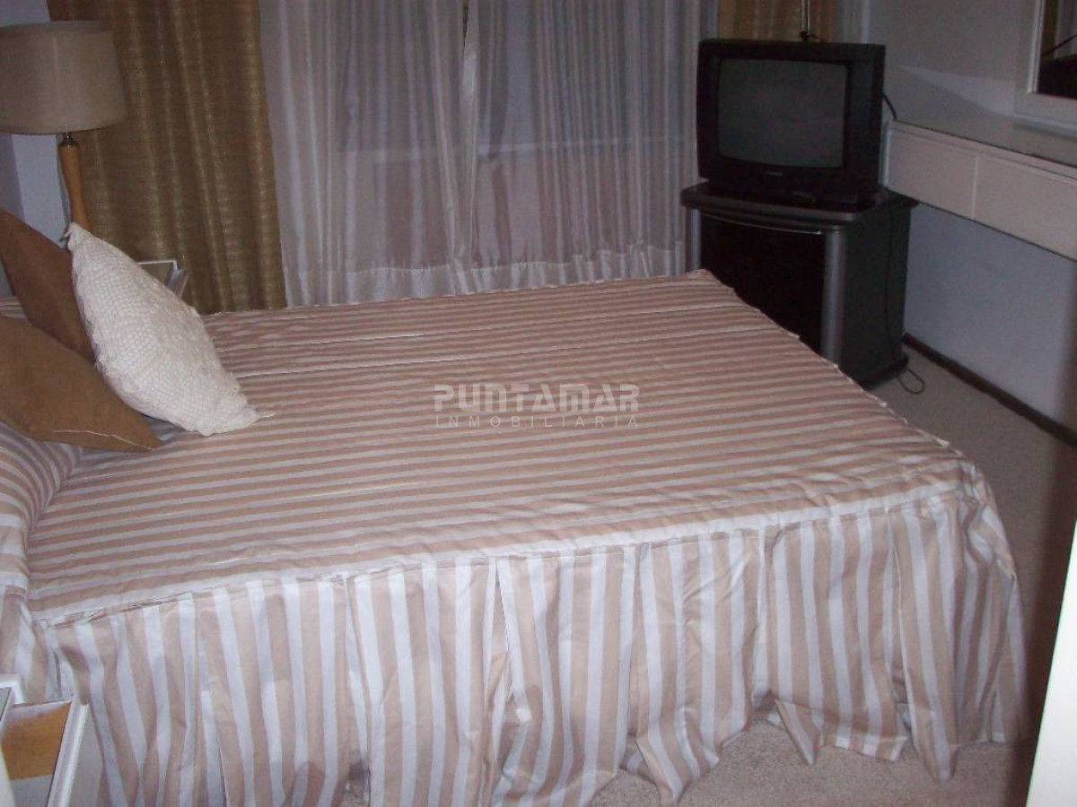 Apartamento ID.9074 - Apartamento en Brava, 3 dormitorios *