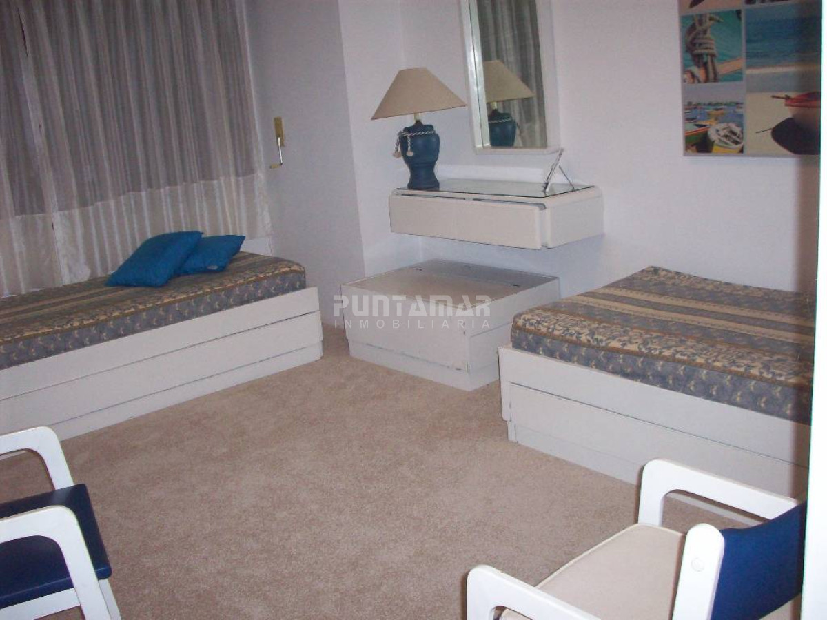 Apartamento ID.9074 - Apartamento en Brava, 3 dormitorios *