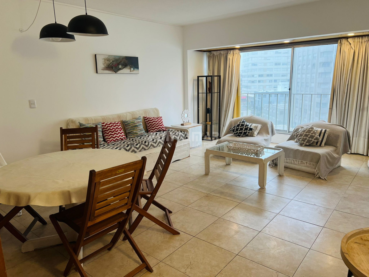 Apartamento ID.213503 - DEPARTAMENTO DE 2 DORMITORIOS FRENTE AL MAR