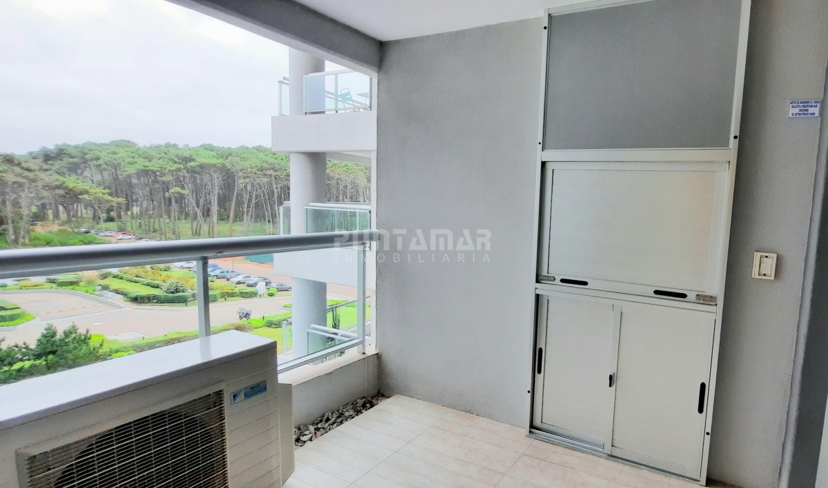 Apartamento ID.212618 - DEPARTAMENTO DE 2 DORMITORIOS EN LA BRAVA EN EDIFICIO DE CATEGORIA 