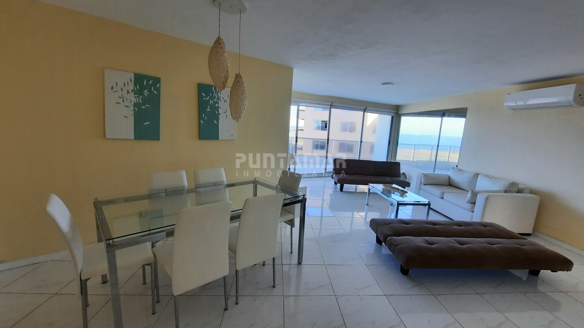 Apartamento ID.212985 - DEPARTAMENTO DE 3 DORMITORIOS CON VISTA AL MAR 