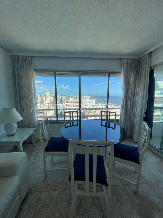Apartamento ID.211860 - PENTHOUSE DE 2 DORMITORIOS CON GRAN VISTA AL MAR 