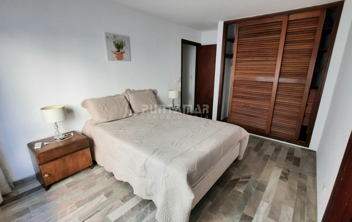 Apartamento ID.1334 - DEPARTAMENTO DE 3 DORMITORIOS EN LA PENINSULA 