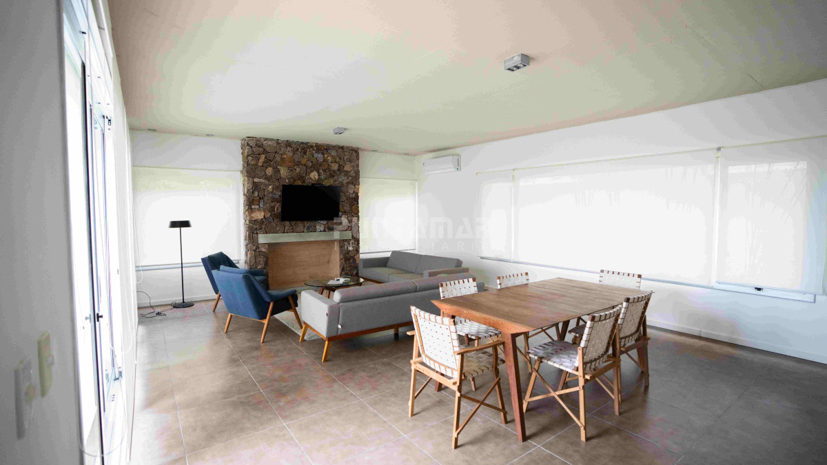 Apartamento ID.213461 - VACACIONE EN EDIFICIO Q - PUNTA BALLENA